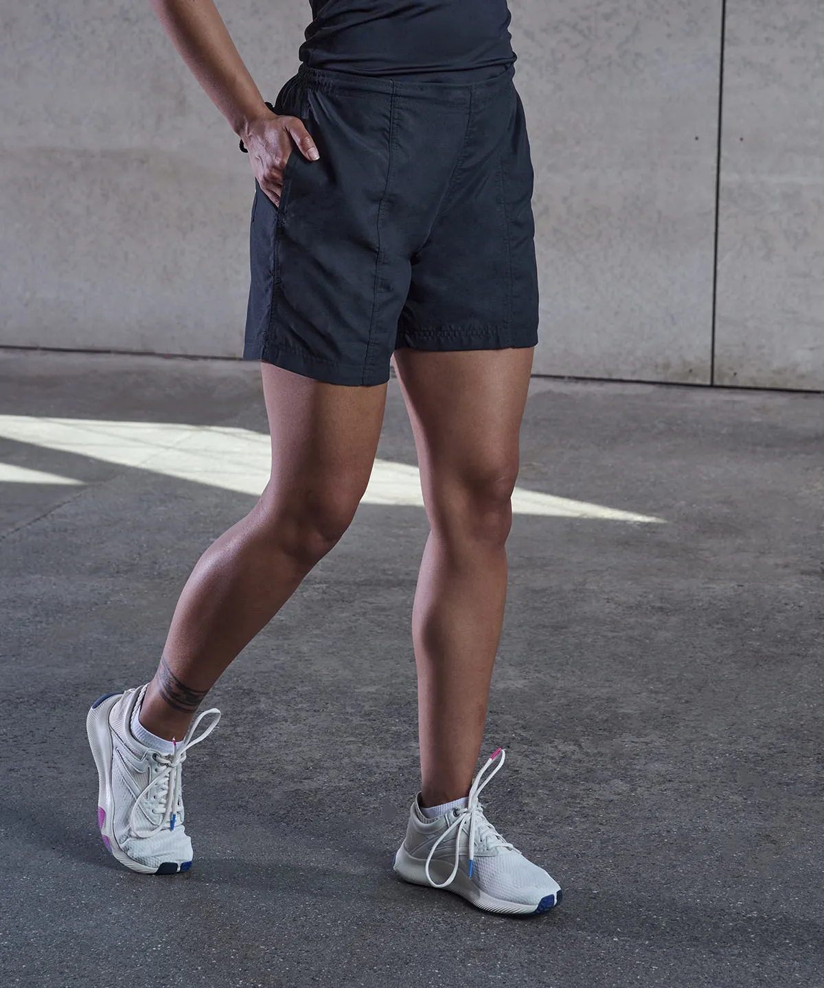 Black - Women's all-purpose unlined shorts