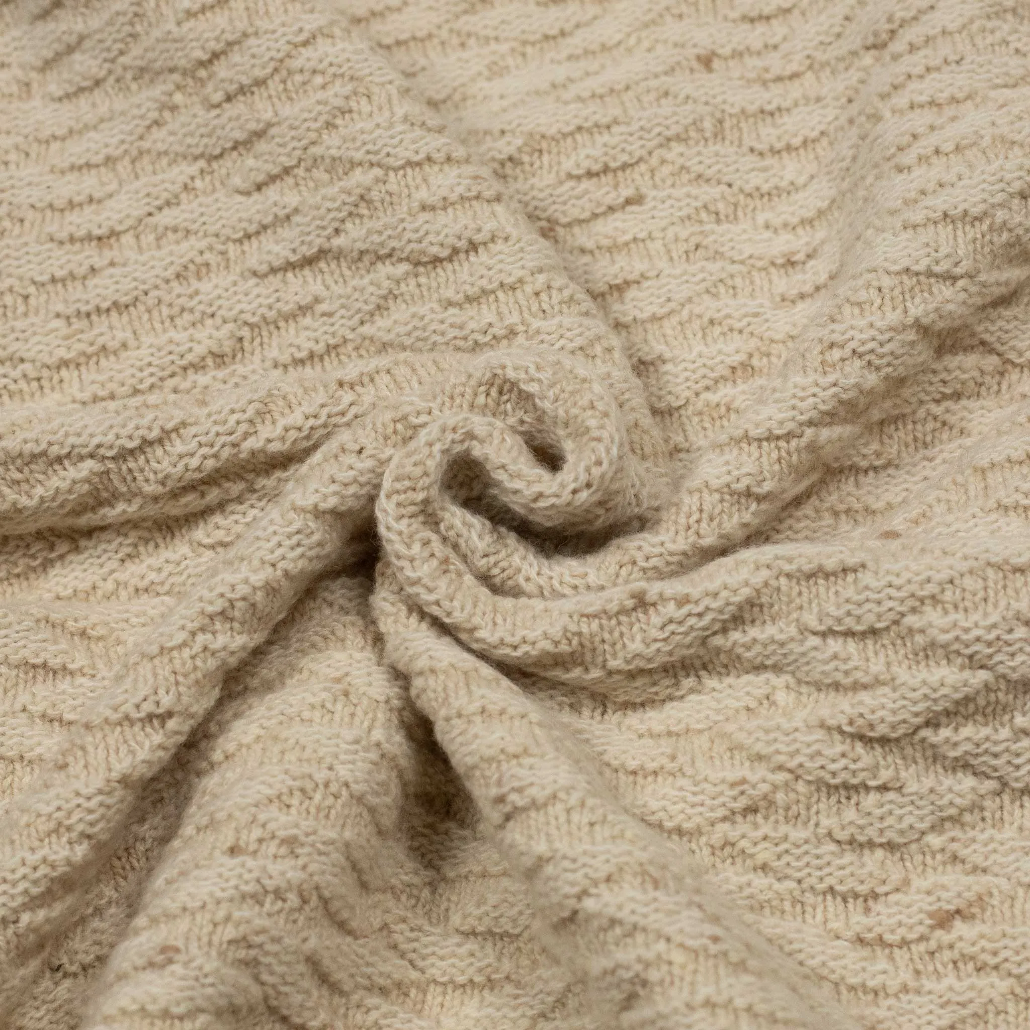 Claochai stone wall crewneck in ecru and beige donegal wool and cashmere