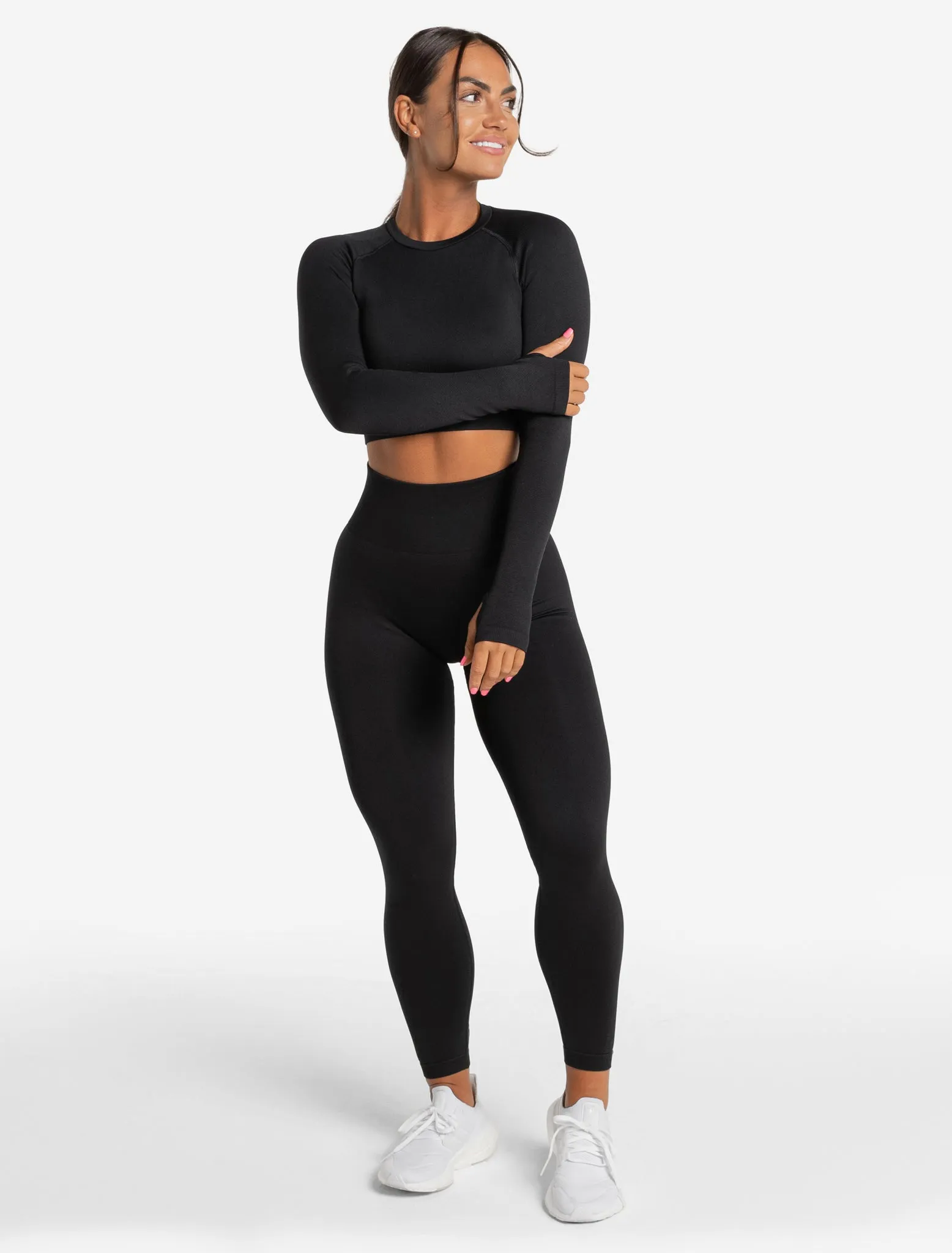 Core Seamless Long Sleeve Crop Top - Blackout