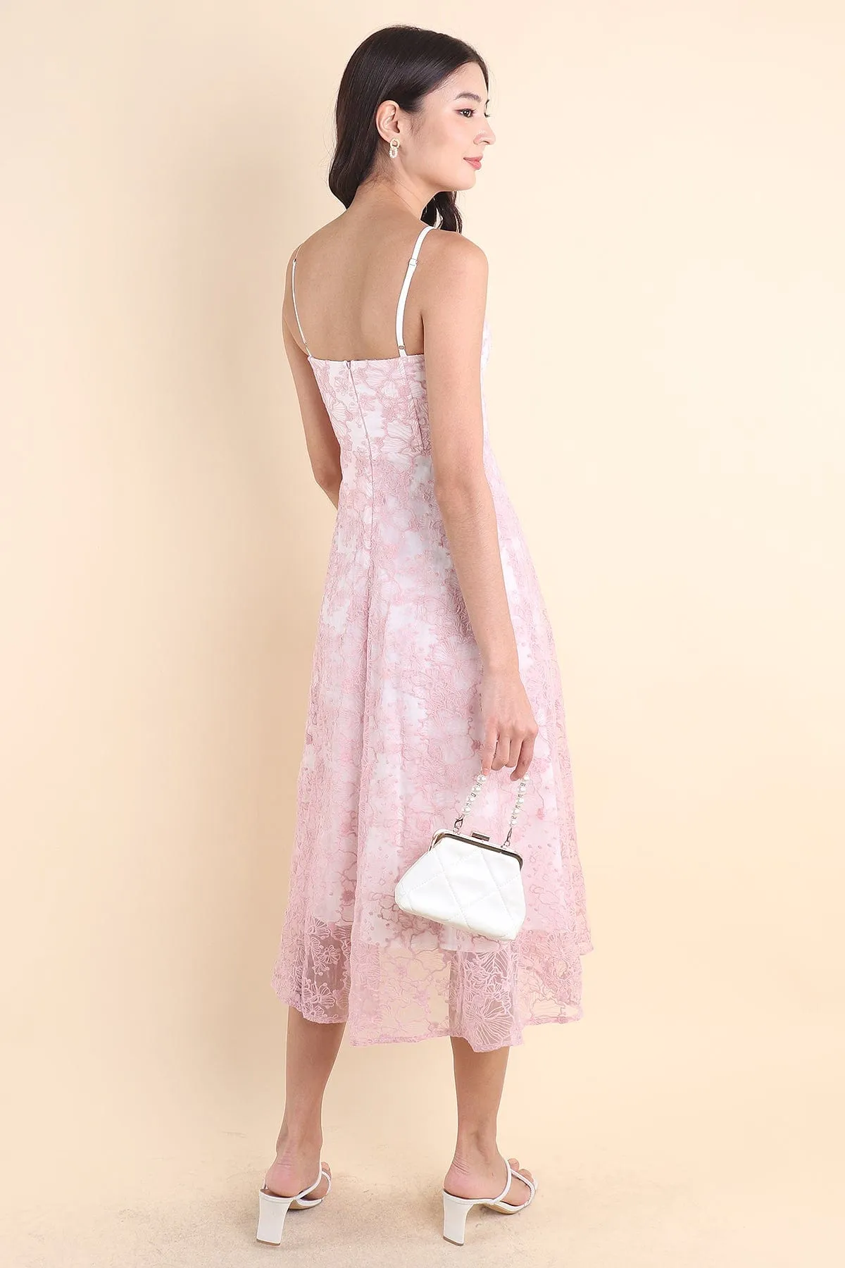 LAVIN LACE EMBOSSED MAXI IN PINK