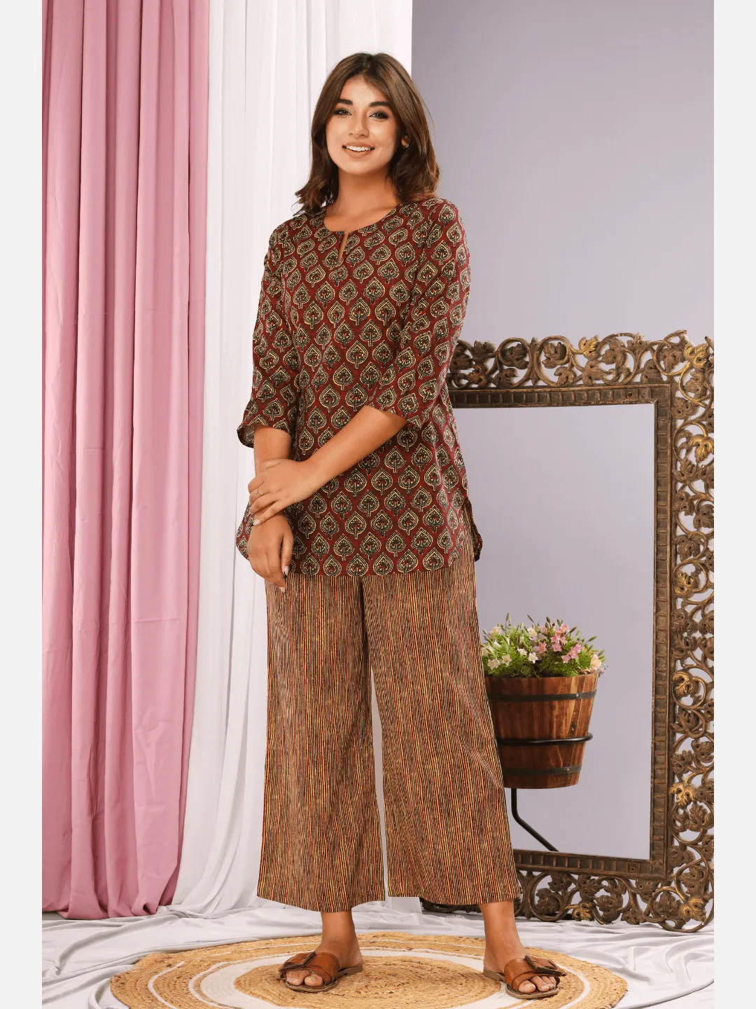 Maroon Paan Cotton Loungewear