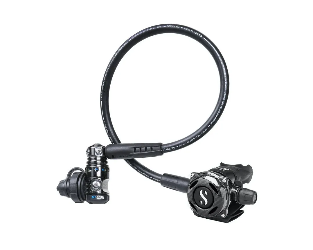 Scubapro MK25 EVO / A700 Carbon Black Tech Regulator