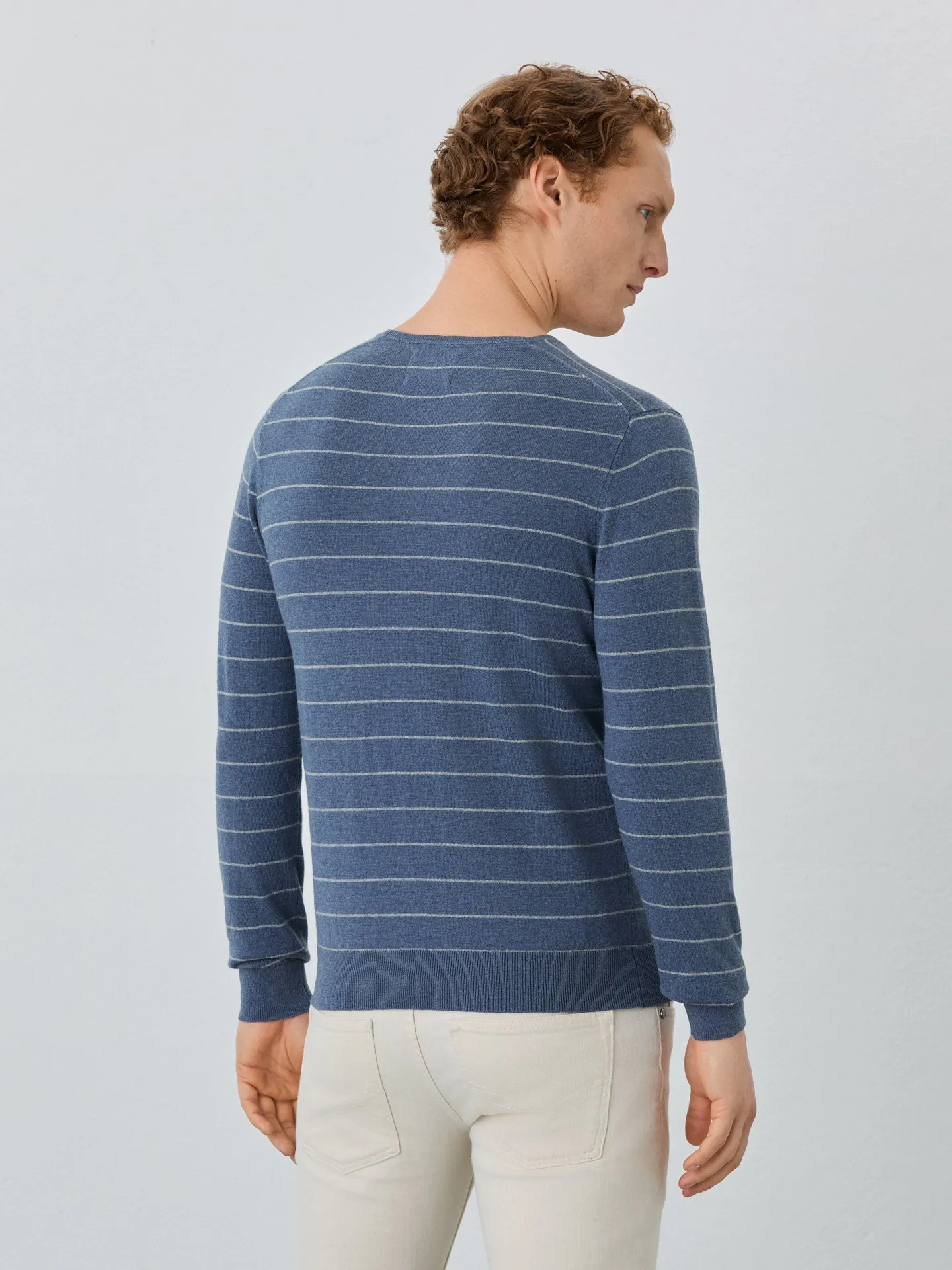 Sweater With Long Sleeves In Wool, Silk And Cashemere Blend