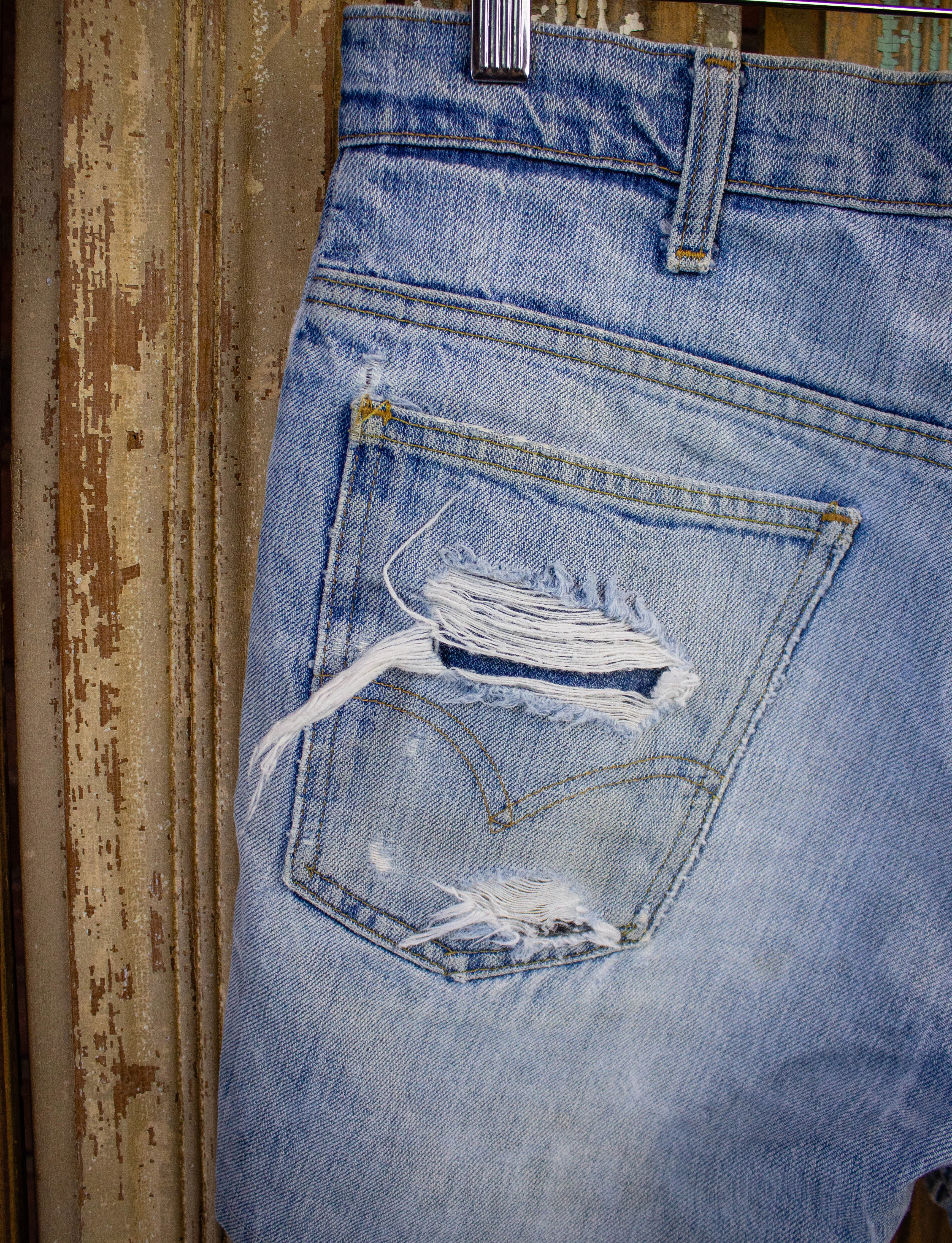 Vintage Levi's Orange Tab Hemmed Denim Shorts 70s Light Wash 29w