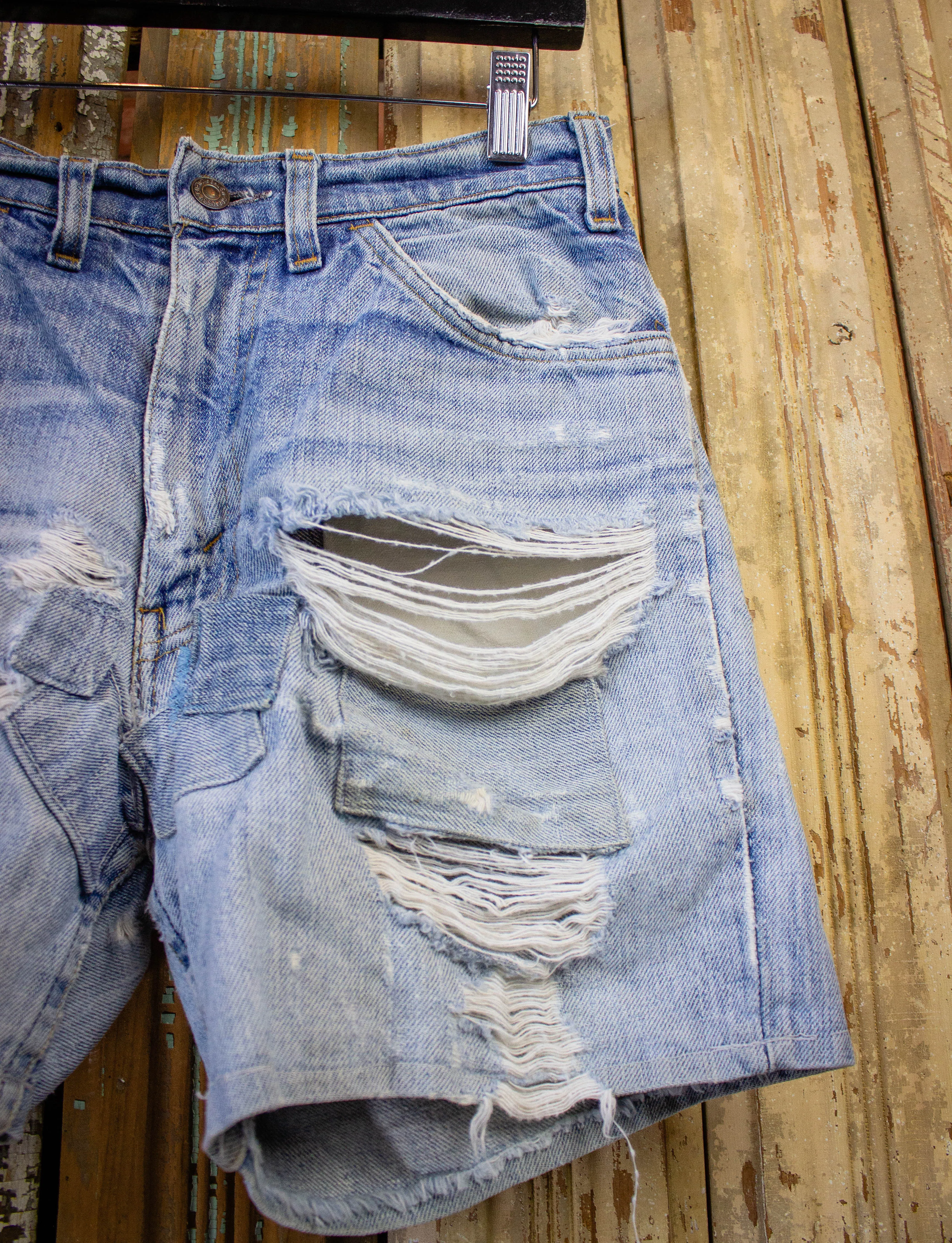 Vintage Levi's Orange Tab Hemmed Denim Shorts 70s Light Wash 29w