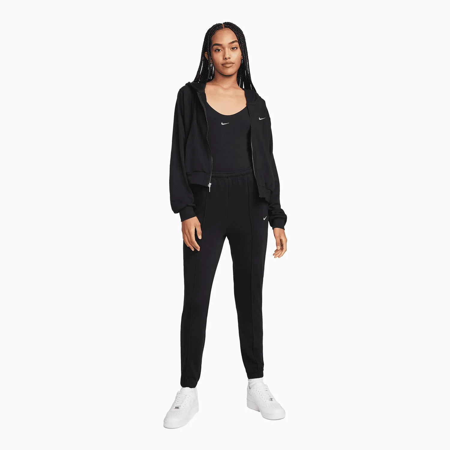 Women's Sportswear Chill Terry Outfit